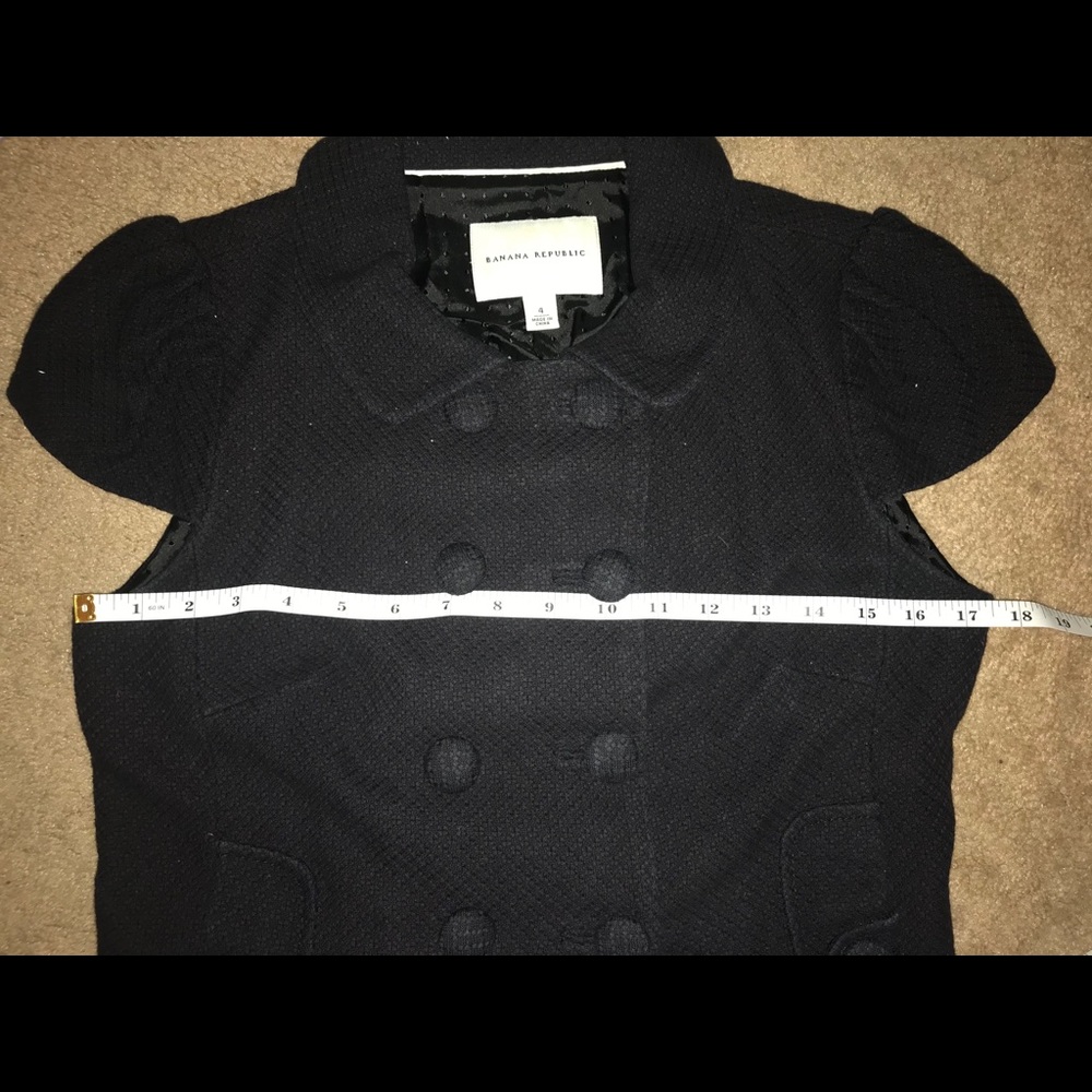 Banana Republic black cap sleeved blazer - Picture 11 of 11